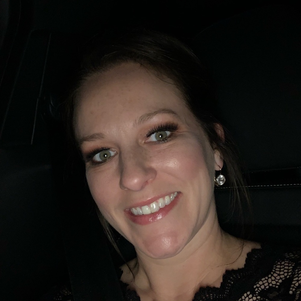 Meet your Posher, Monica